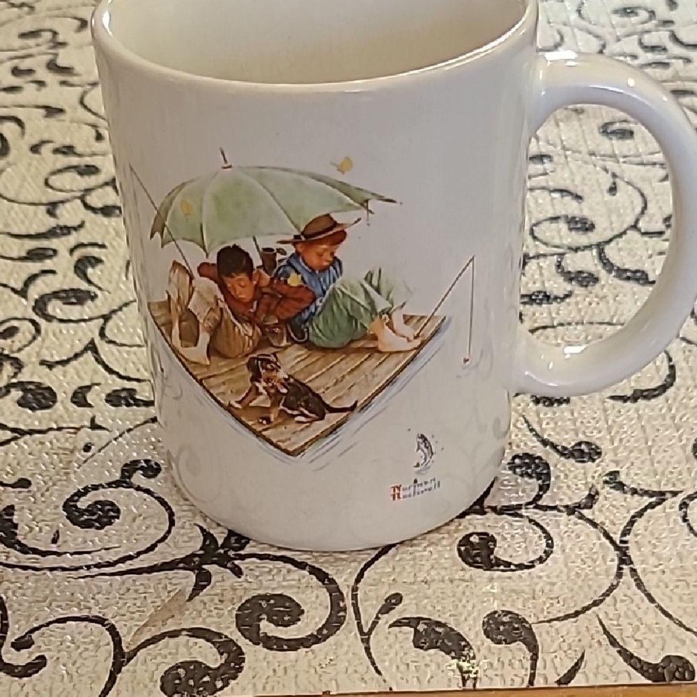 1987 Norman Rockwell Fisherman Paradise Mug